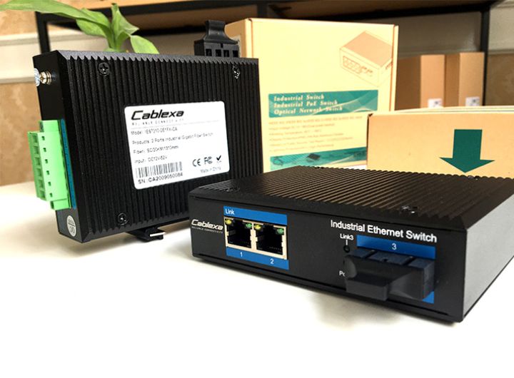 IES7210-2E1FX-CA 2 Ports Industrial Gigabit Fiber Ethernet Switch