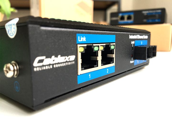 Switch IES7210-2E1FX-CA 2 Ports hãng Cablexa