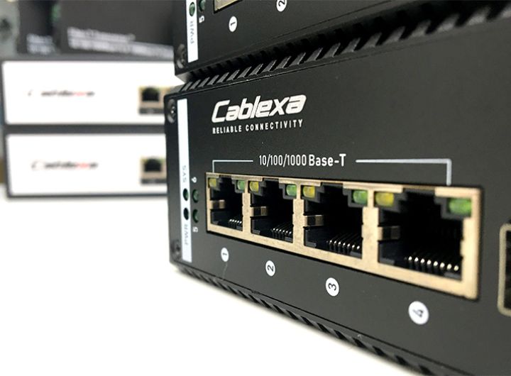 IES7510-4PGE2GF-CA hãng Cablexa Switch công nghiệp POE 1Gb 4 cổng Ethernet, 2 cổng SFP IES7510-4PGE2GF-CA hãng Cablexa