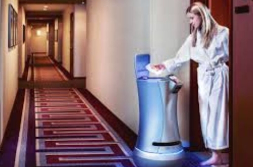 AI robot for hotels là gì và giải quyết vấn đề gì cho khách sạn?